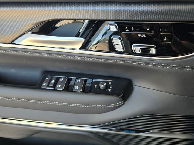 2026 Jeep Grand Wagoneer Summit Obsidian Folsom CA