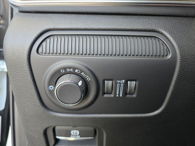 2026 Jeep Grand Wagoneer Summit Obsidian Folsom CA