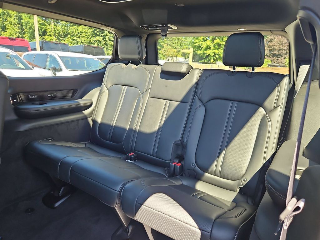 2026 Jeep Grand Wagoneer Summit Obsidian Gresham OR