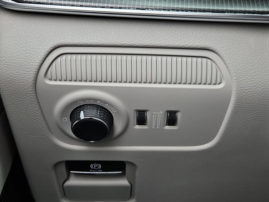 2026 Jeep Grand Wagoneer Summit Obsidian Gresham OR