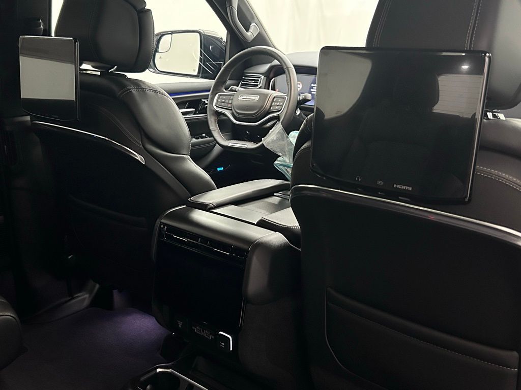 2026 Jeep Grand Wagoneer Summit Obsidian Portland OR