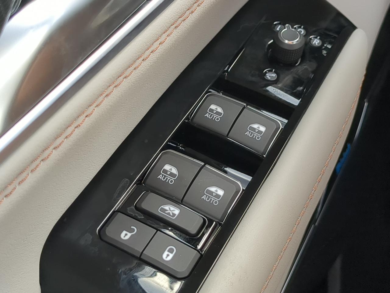 2026 Jeep Grand Wagoneer Summit Obsidian Winder GA
