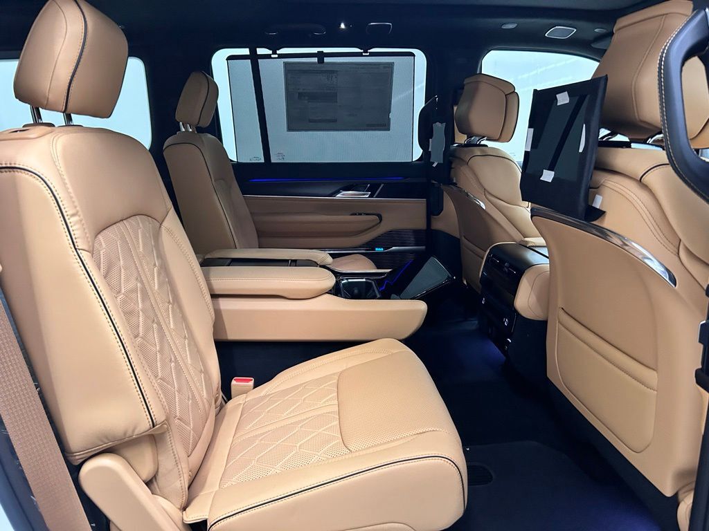 2026 Jeep Grand Wagoneer Summit Reserve Portland OR