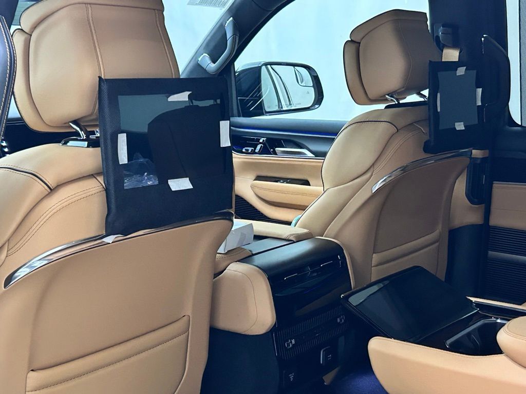 2026 Jeep Grand Wagoneer Summit Reserve Portland OR