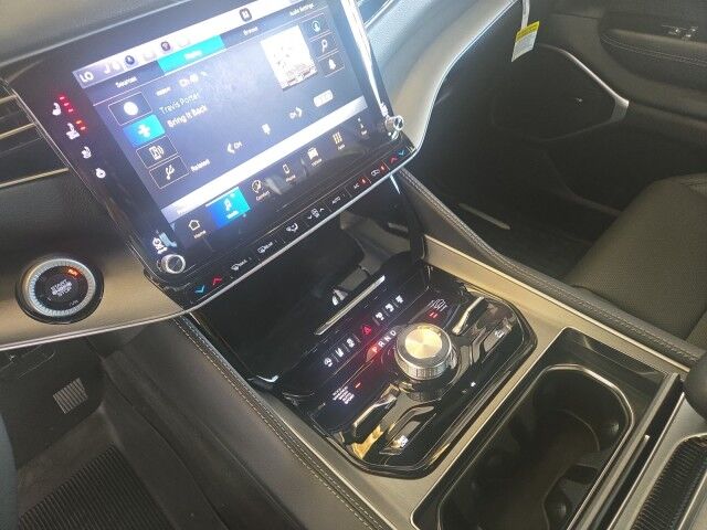 2026 Jeep Grand Wagoneer Upland Burnet TX