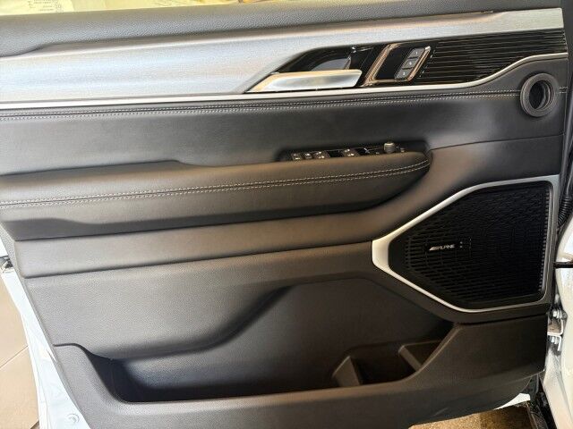 2026 Jeep Grand Wagoneer Upland Burnet TX