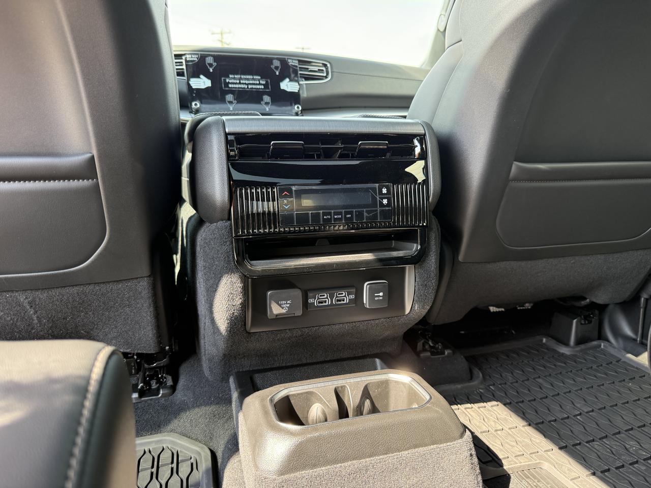 2026 Jeep Grand Wagoneer Upland 4x4 SUV | 3L Hurricane | 3 Row Seating | Leather | Dual Pane Pano Sunroof | 12IN Touchscreen Redwater AB