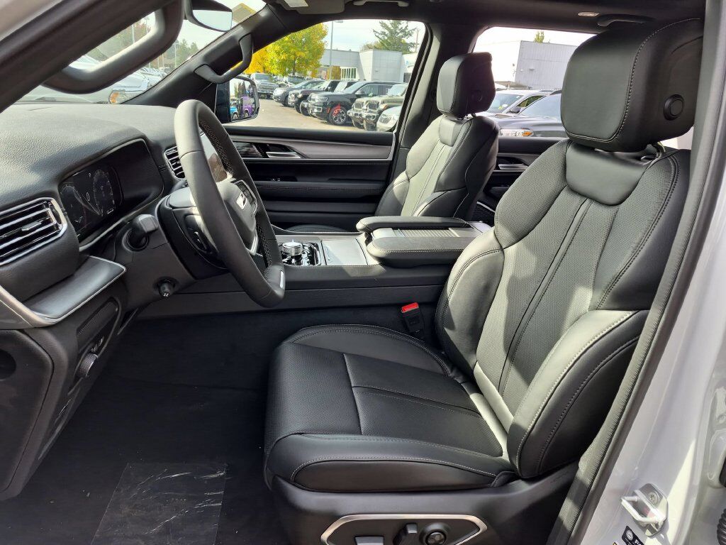 2026 Jeep Grand Wagoneer Upland Gresham OR