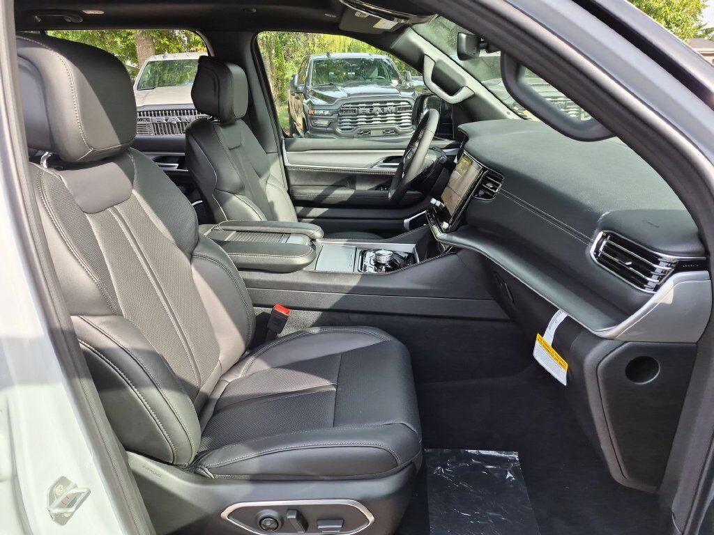 2026 Jeep Grand Wagoneer Upland Gresham OR