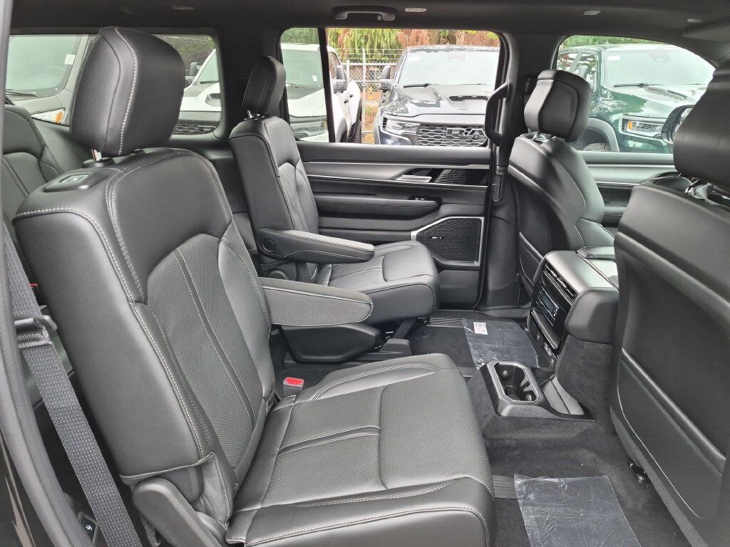 2026 Jeep Grand Wagoneer Upland Gresham OR