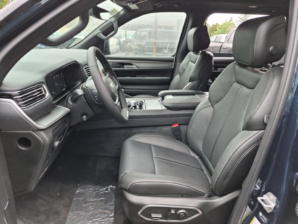 2026 Jeep Grand Wagoneer Upland Gresham OR