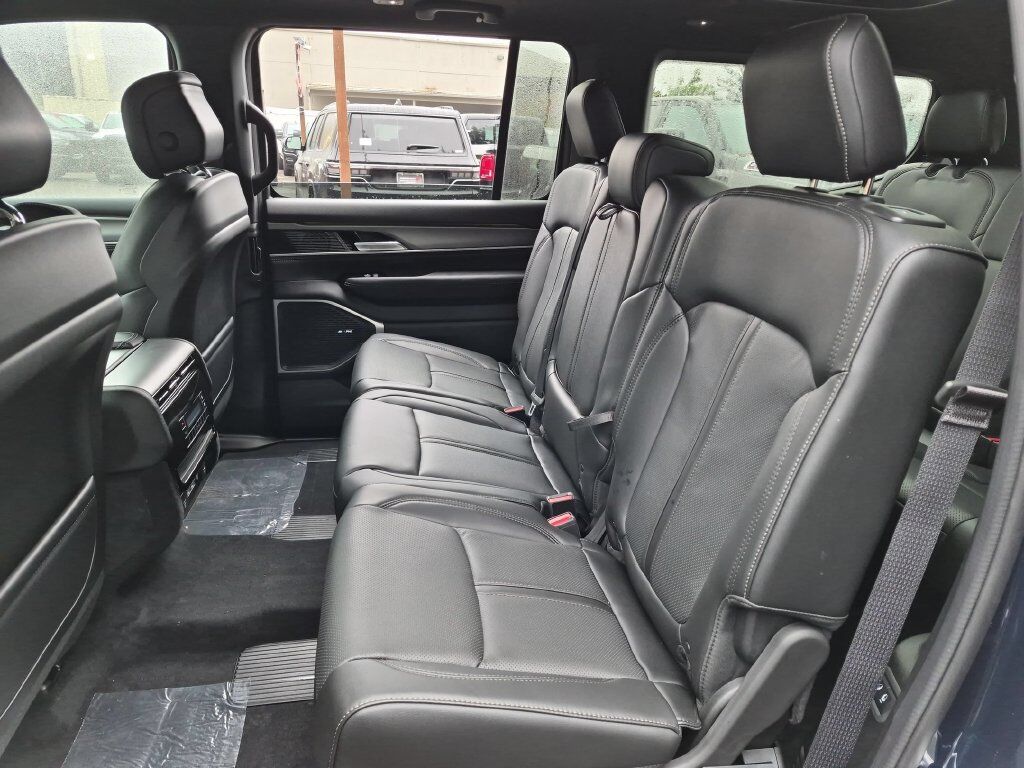 2026 Jeep Grand Wagoneer Upland Gresham OR