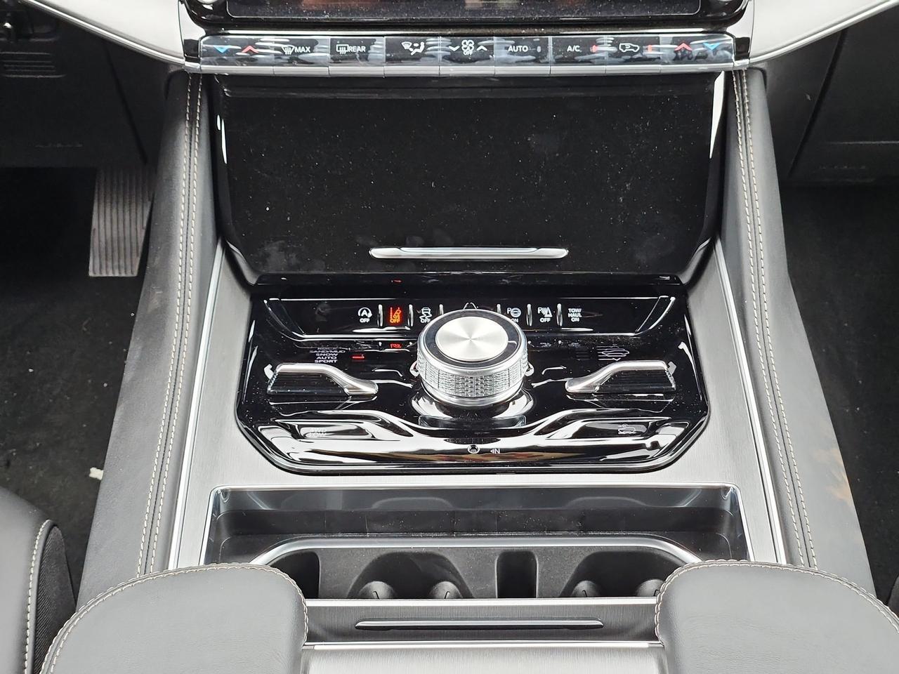 2026 Jeep Grand Wagoneer Upland Castroville TX