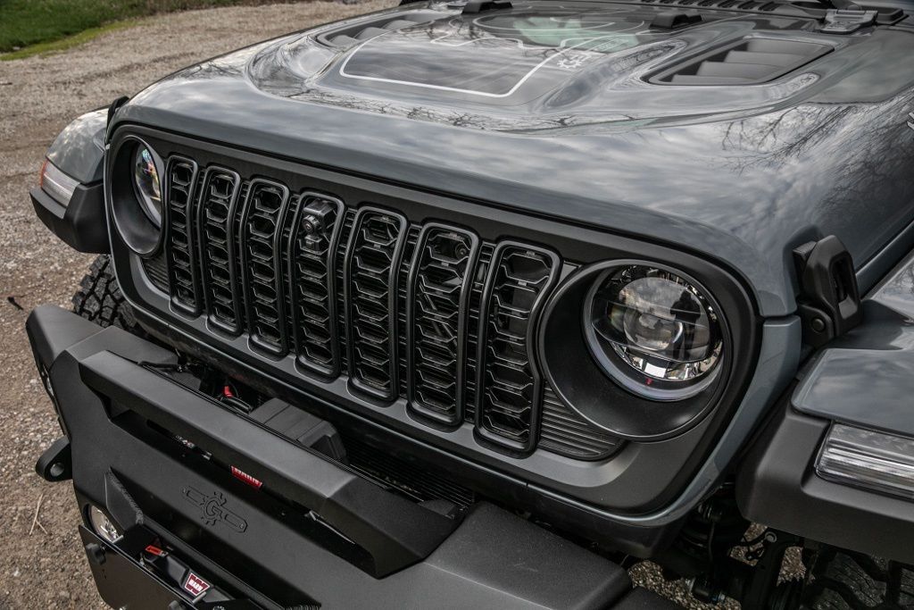 2026 Jeep Wrangler 2-DOOR RUBICON X Orange MA