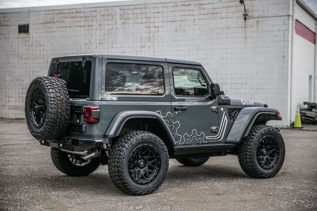 2026 Jeep Wrangler 2-DOOR RUBICON X Orange MA