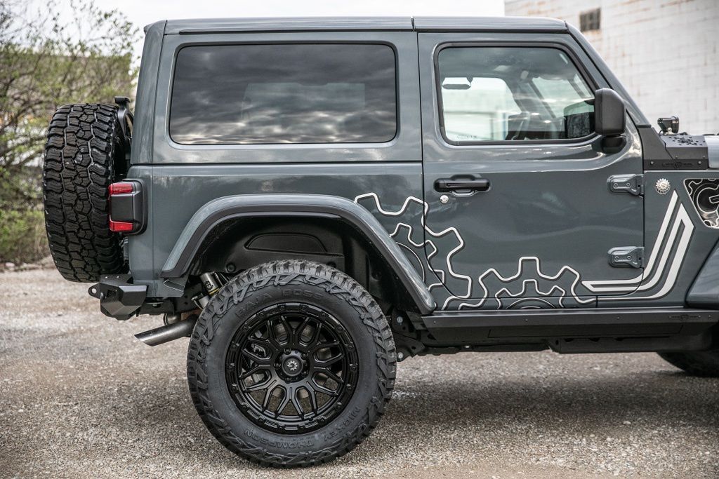 2026 Jeep Wrangler 2-DOOR RUBICON X Orange MA