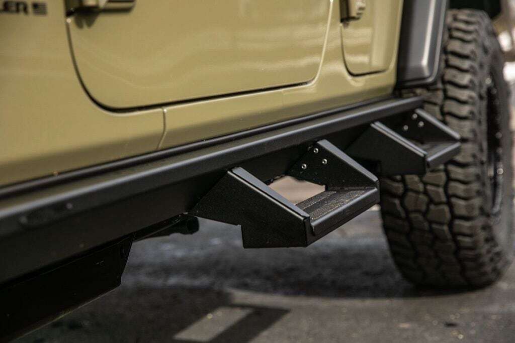 2026 Jeep Wrangler 4-DOOR WILLYS Orange MA