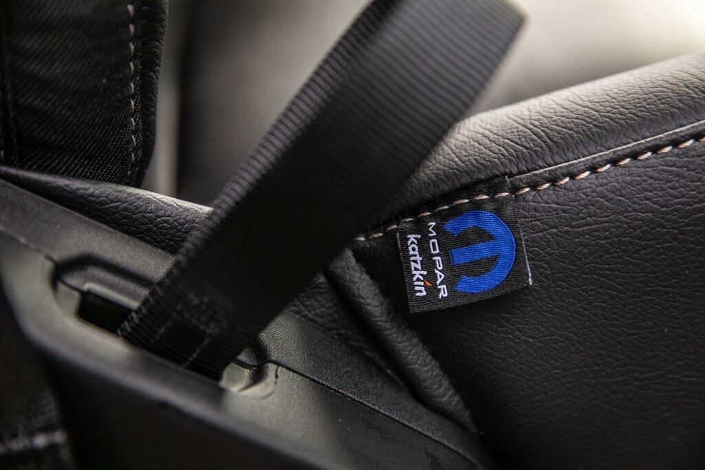 2026 Jeep Wrangler 4-DOOR WILLYS Orange MA