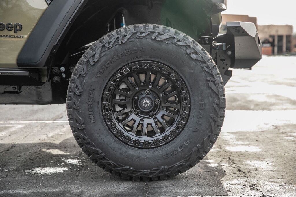 2026 Jeep Wrangler 4-DOOR WILLYS Orange MA