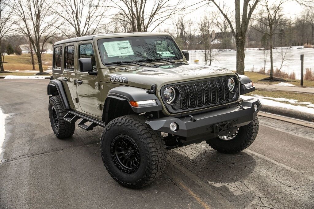 2026 Jeep Wrangler 4-DOOR WILLYS Orange MA