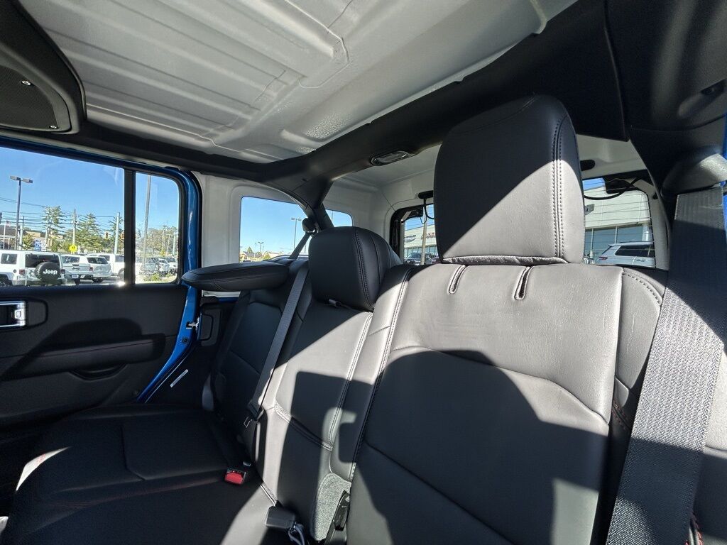 2026 Jeep Wrangler Rubicon Crestwood KY