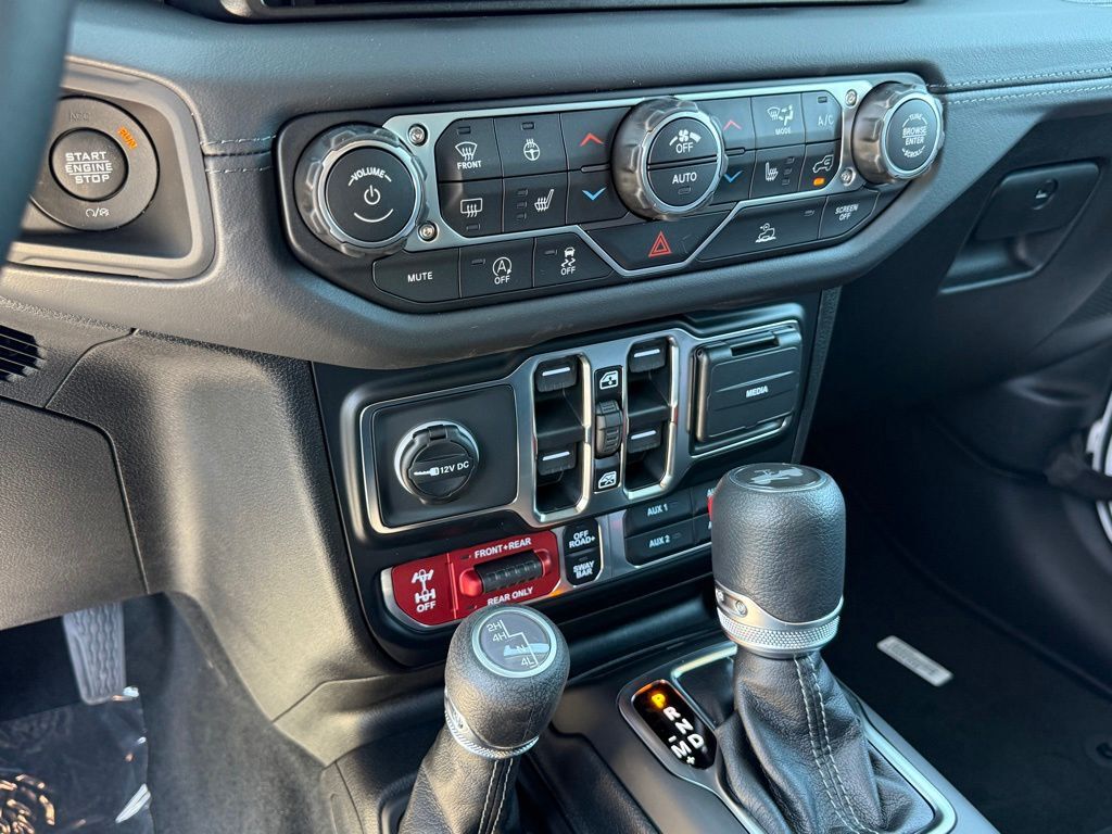 2026 Jeep Wrangler Rubicon Crestwood KY