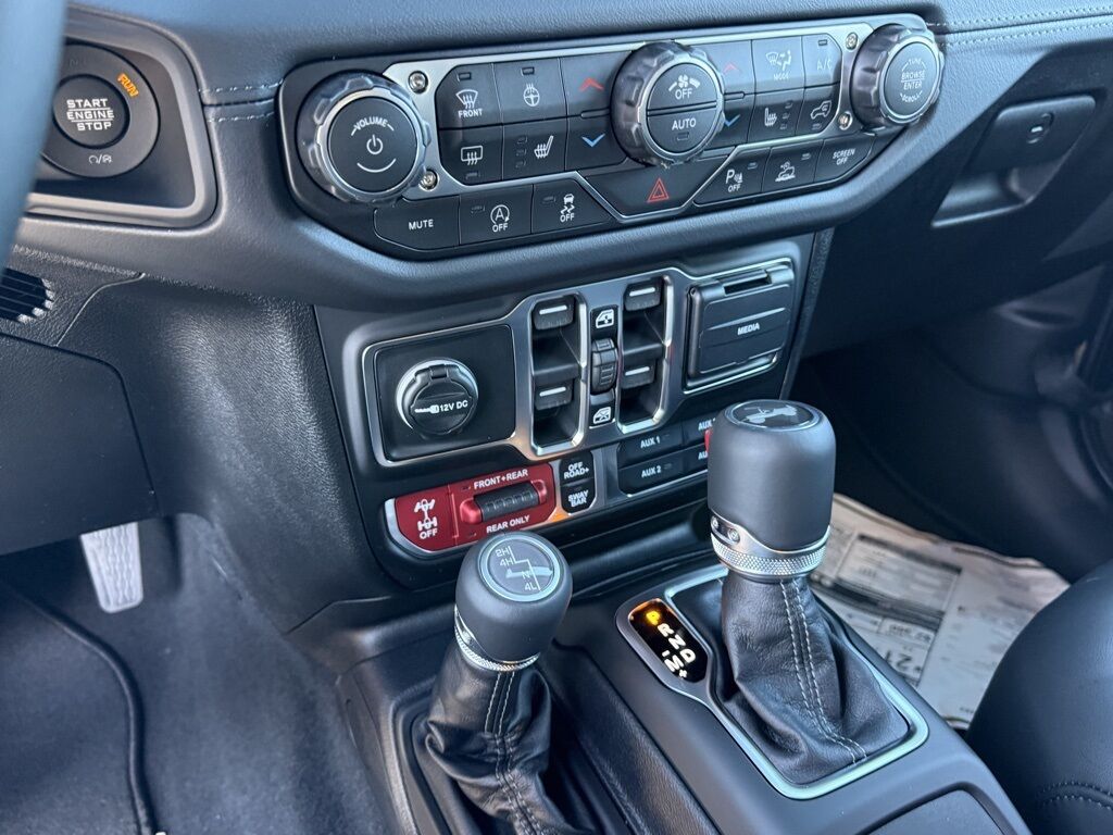 2026 Jeep Wrangler Rubicon Crestwood KY