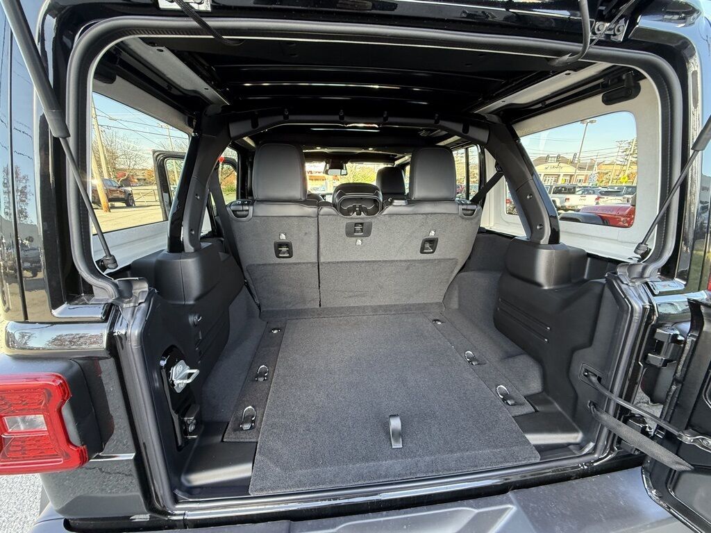 2026 Jeep Wrangler Rubicon Crestwood KY