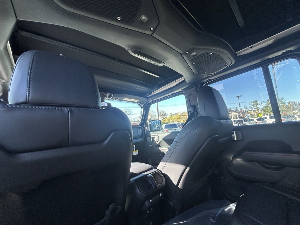 2026 Jeep Wrangler Rubicon Crestwood KY