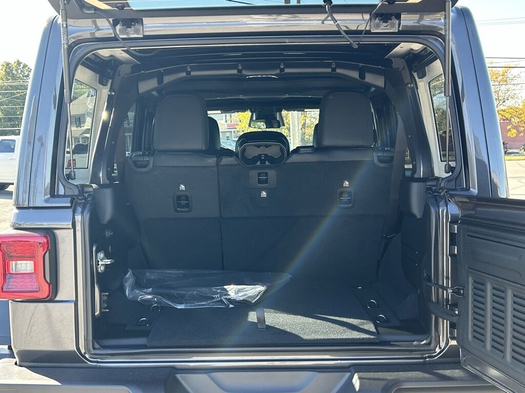 2026 Jeep Wrangler Rubicon Crestwood KY