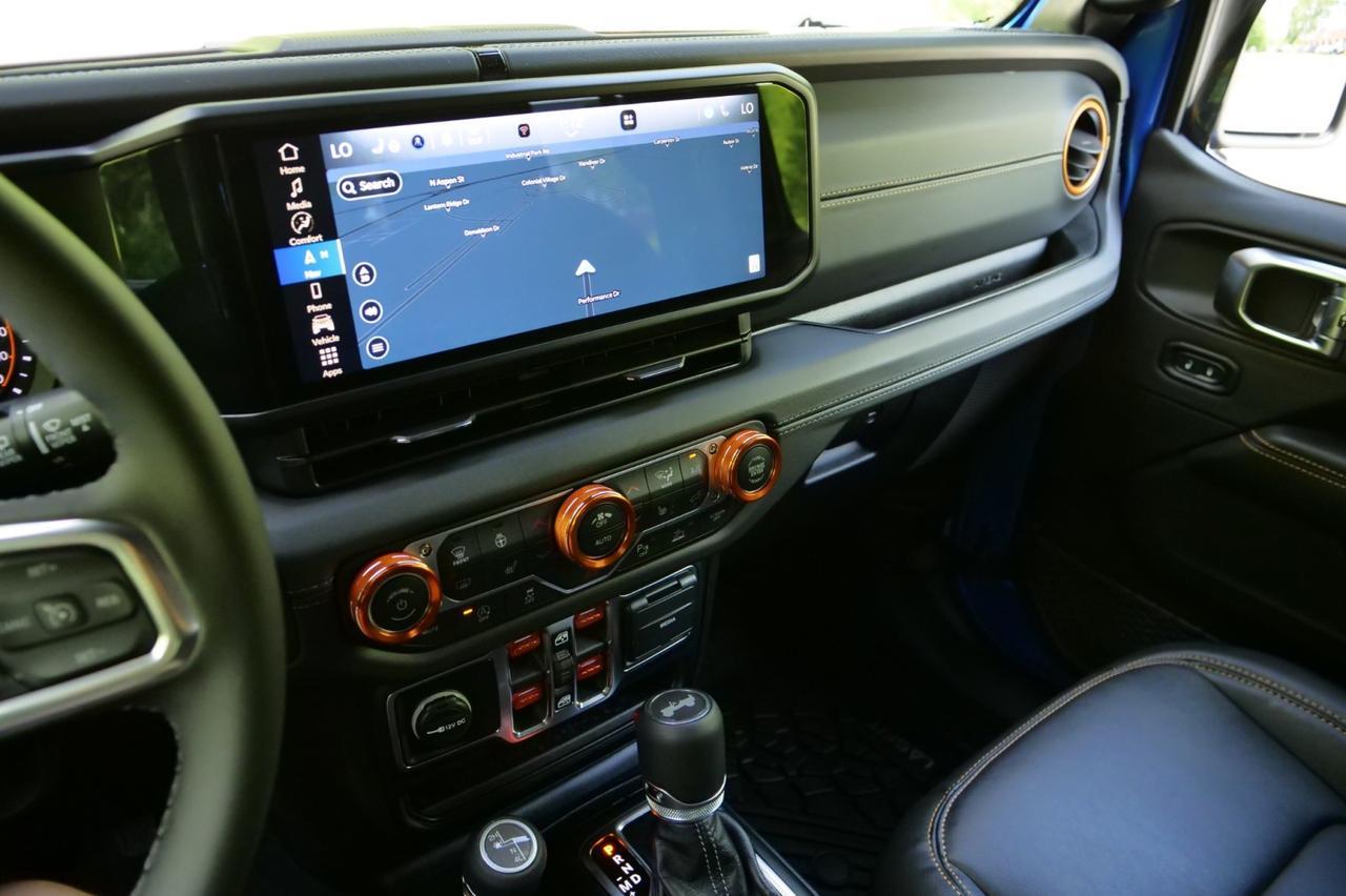 2026 Jeep Wrangler Sahara 4X4 / Sky One Roof / Adaptive Cruise! Lincolnton NC