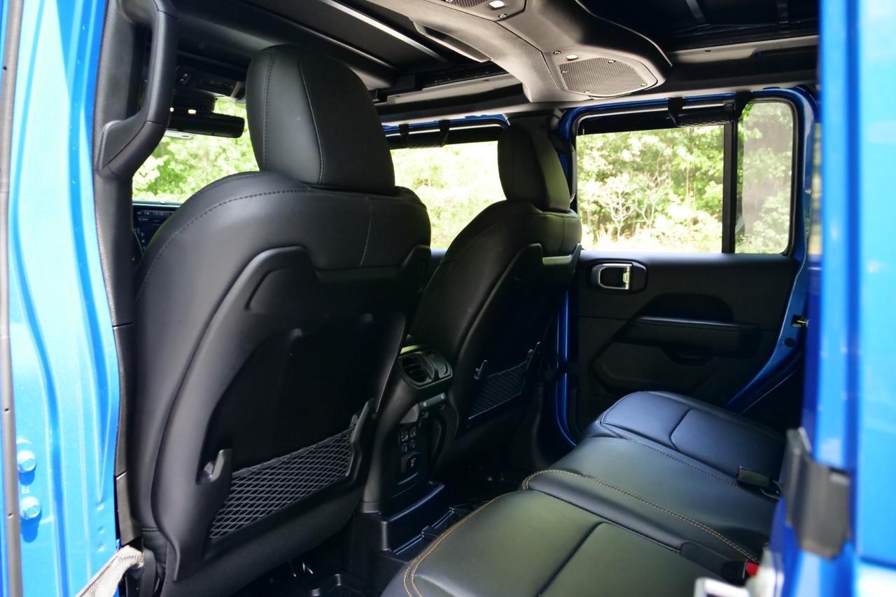 2026 Jeep Wrangler Sahara 4X4 / Sky One Roof / Adaptive Cruise! Lincolnton NC