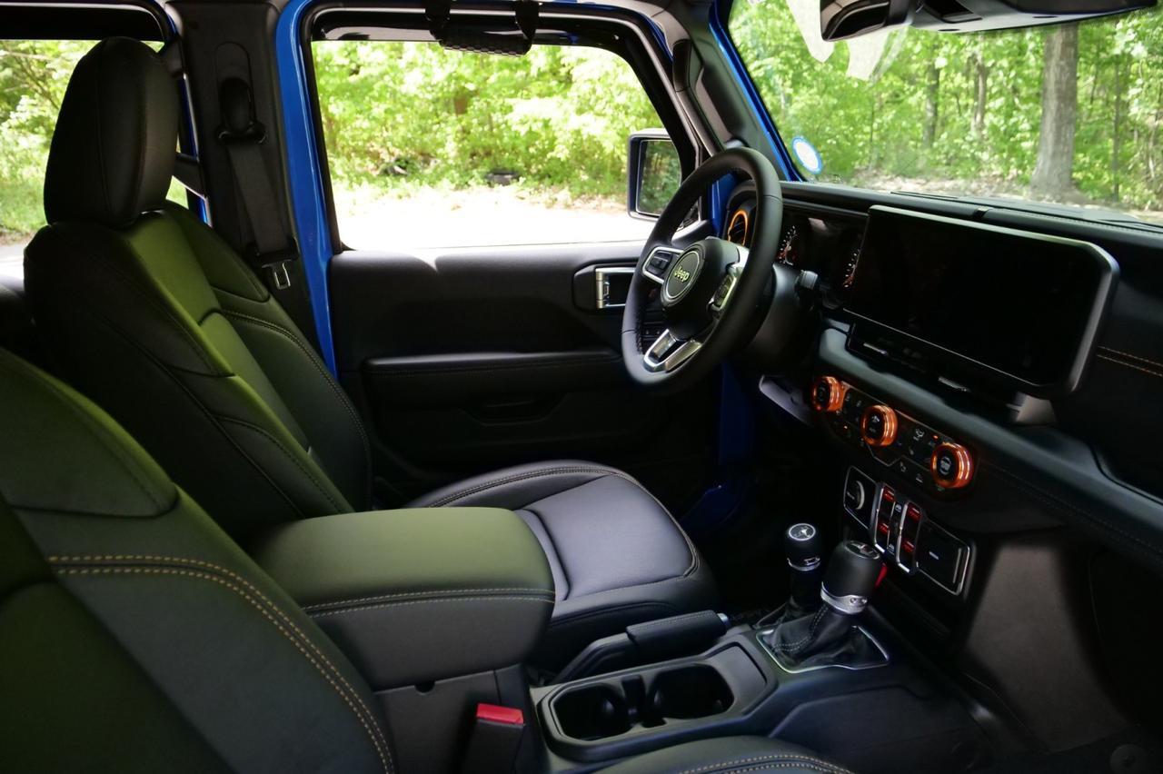 2026 Jeep Wrangler Sahara 4X4 / Sky One Roof / Adaptive Cruise! Lincolnton NC