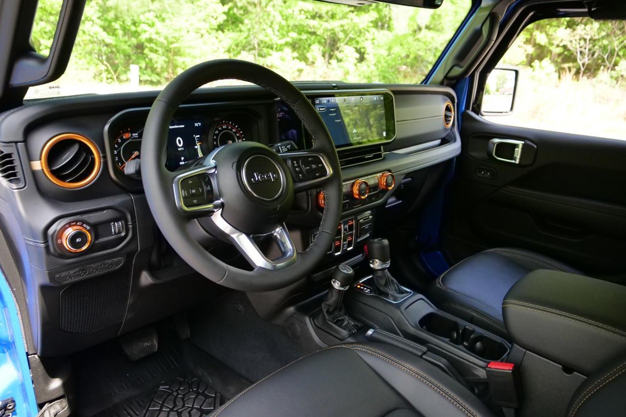 2026 Jeep Wrangler Sahara 4X4 / Sky One Roof / Adaptive Cruise! Lincolnton NC