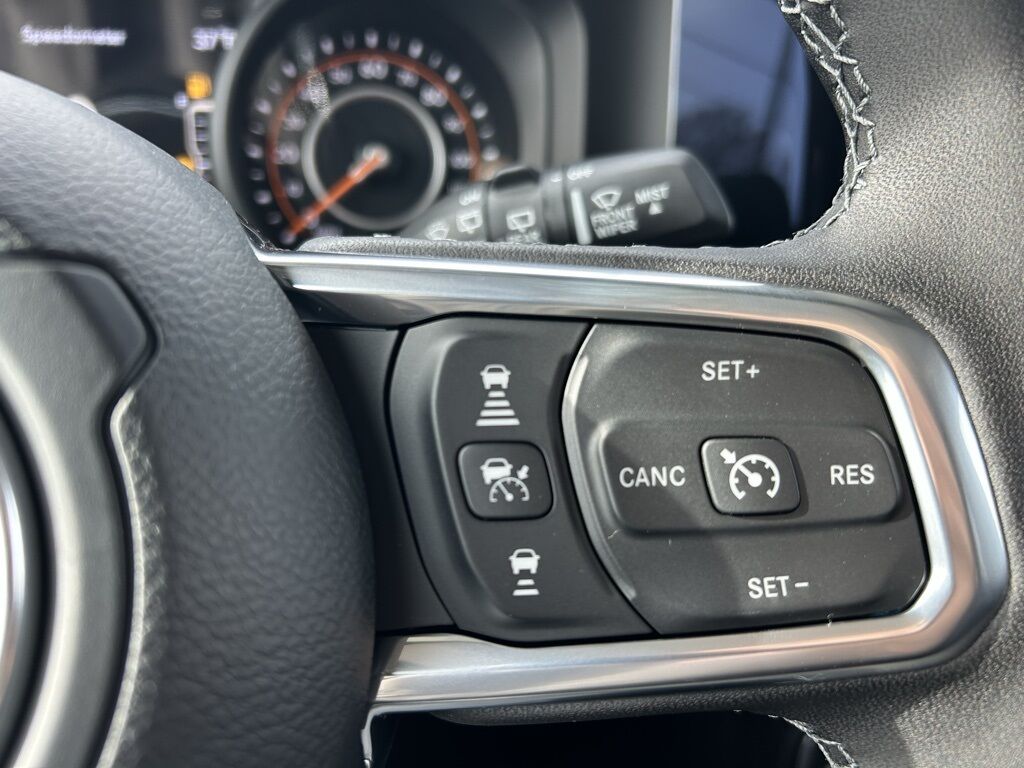 2026 Jeep Wrangler Sahara Crestwood KY