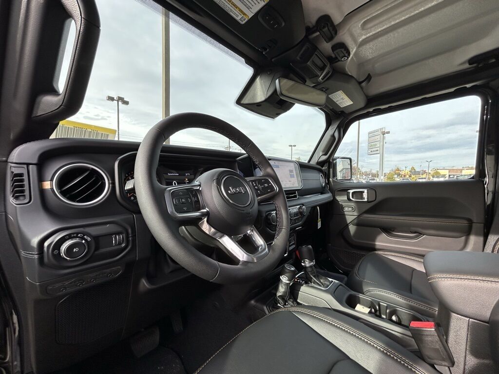 2026 Jeep Wrangler Sahara Crestwood KY