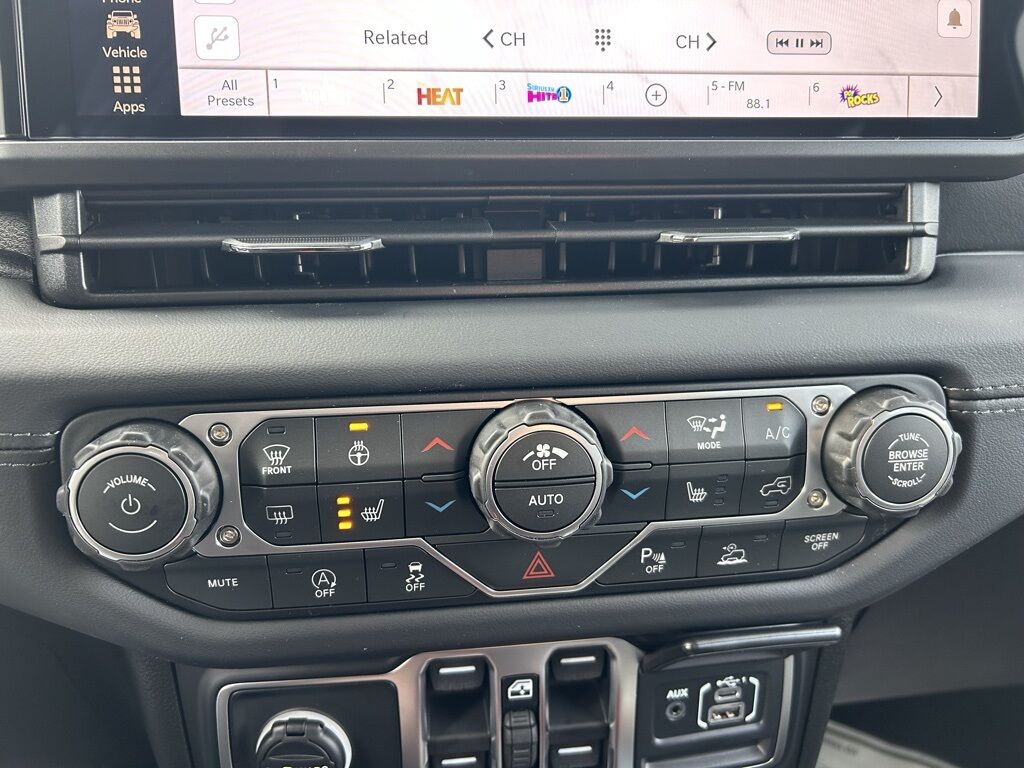 2026 Jeep Wrangler Sahara Crestwood KY