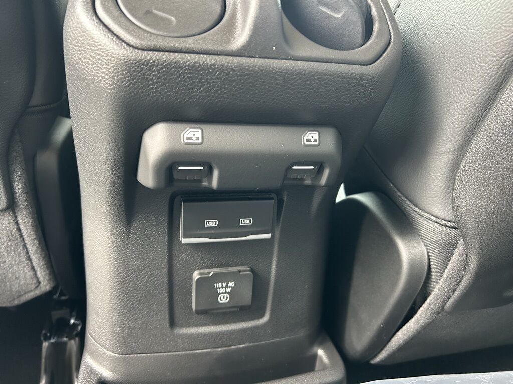 2026 Jeep Wrangler Sahara Crestwood KY