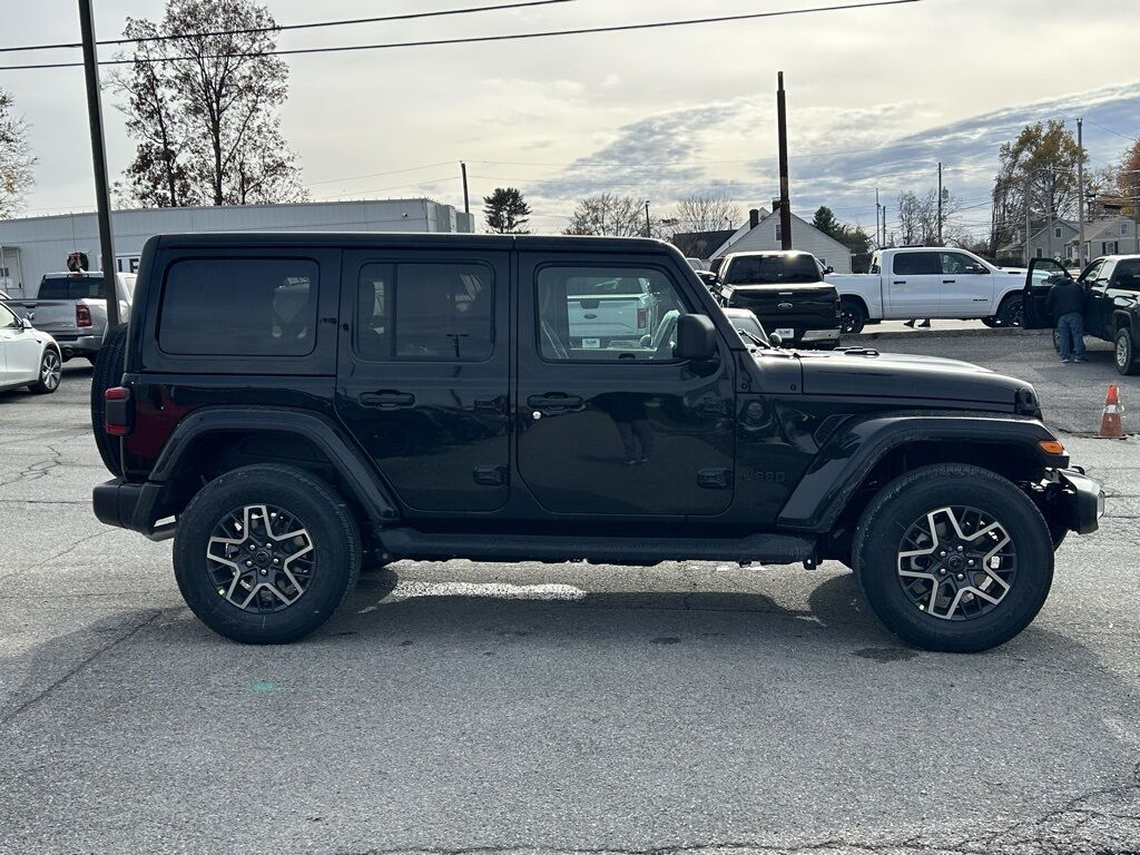 2026 Jeep Wrangler Sahara Crestwood KY