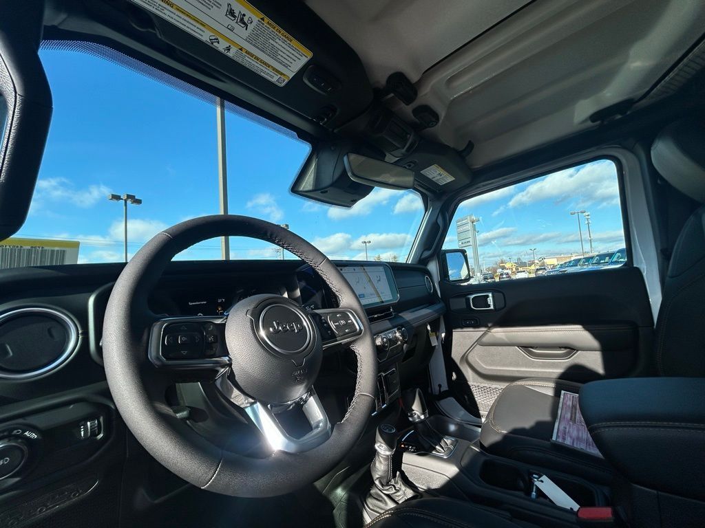 2026 Jeep Wrangler Sahara Crestwood KY