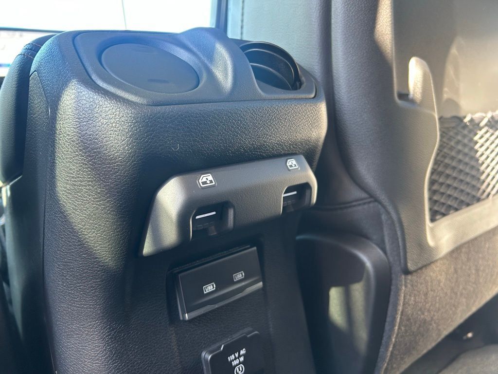 2026 Jeep Wrangler Sahara Crestwood KY