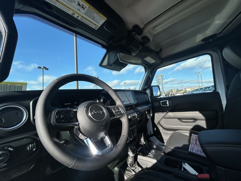 2026 Jeep Wrangler Sahara Crestwood KY