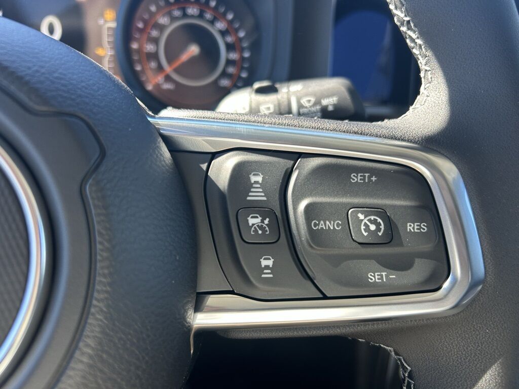 2026 Jeep Wrangler Sahara Crestwood KY