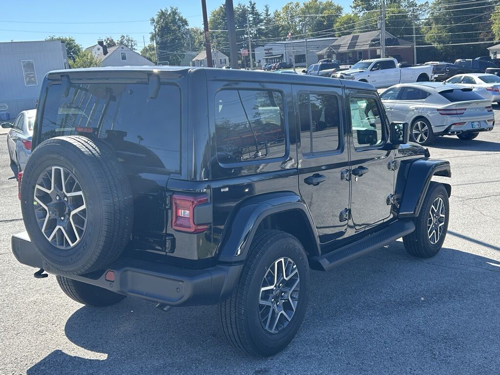 2026 Jeep Wrangler Sahara Crestwood KY