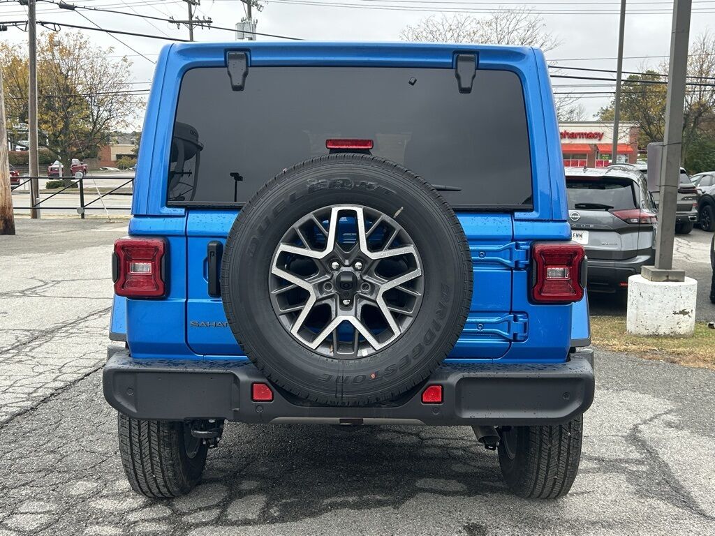 2026 Jeep Wrangler Sahara Crestwood KY