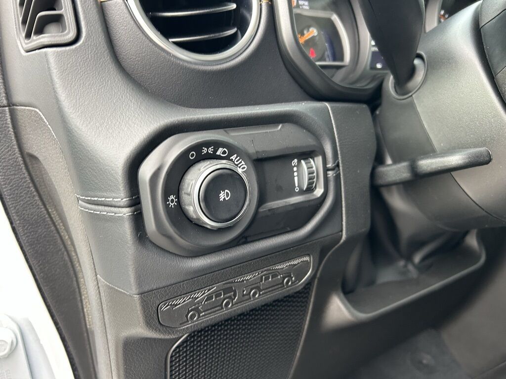 2026 Jeep Wrangler Sahara Crestwood KY