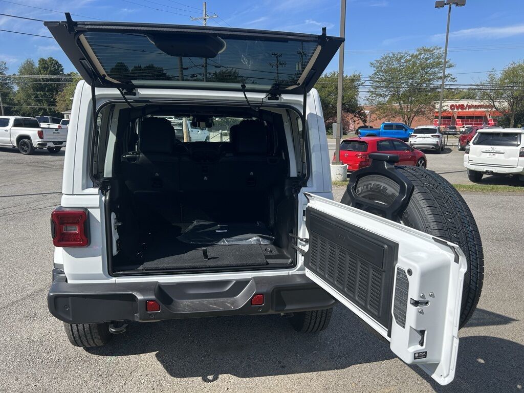 2026 Jeep Wrangler Sahara Crestwood KY