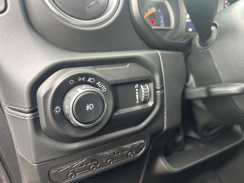 2026 Jeep Wrangler Sahara Crestwood KY