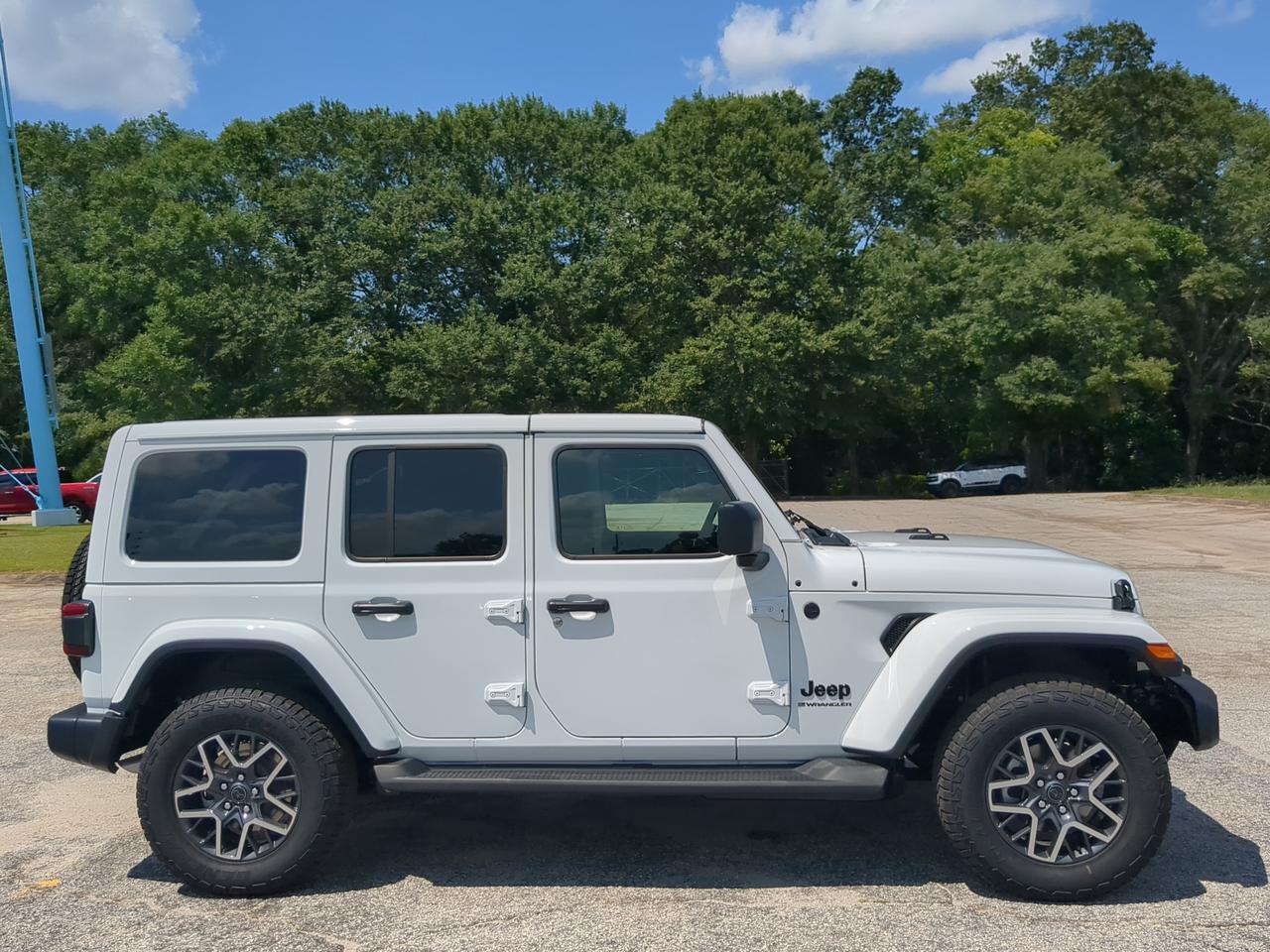 2026 Jeep Wrangler Sahara Appleton WI