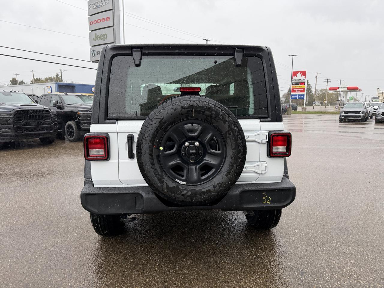 2026 Jeep Wrangler Sport 4x4 | 2L Turbo | 3 Piece Hardtop | Backup Camera | 17IN Black Wheels | 2 Door Redwater AB
